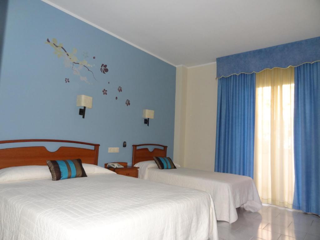 Hotel Restaurant Llansola Sant Carlos de la Ràpita Pokój zdjęcie