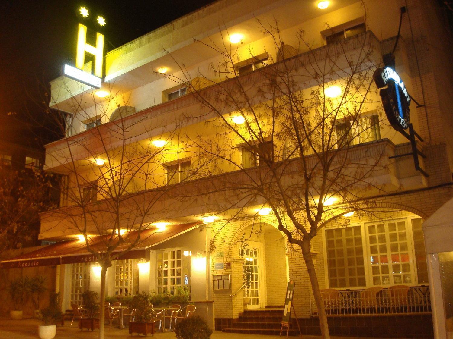 Hotel Restaurant Llansola Sant Carlos de la Ràpita Zewnętrze zdjęcie