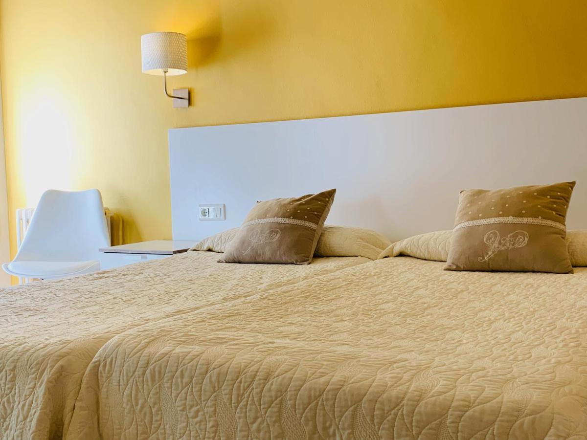 Hotel Restaurant Llansola Sant Carlos de la Ràpita Zewnętrze zdjęcie