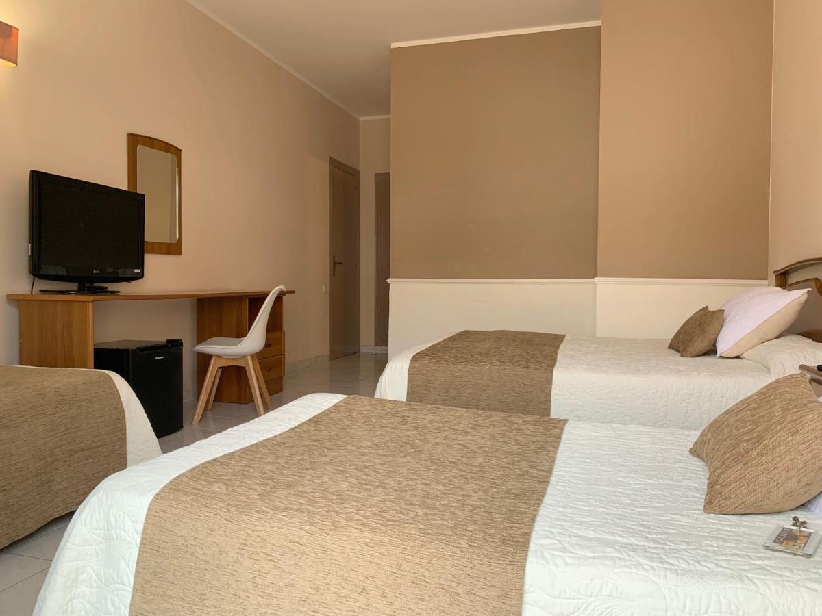 Hotel Restaurant Llansola Sant Carlos de la Ràpita Zewnętrze zdjęcie