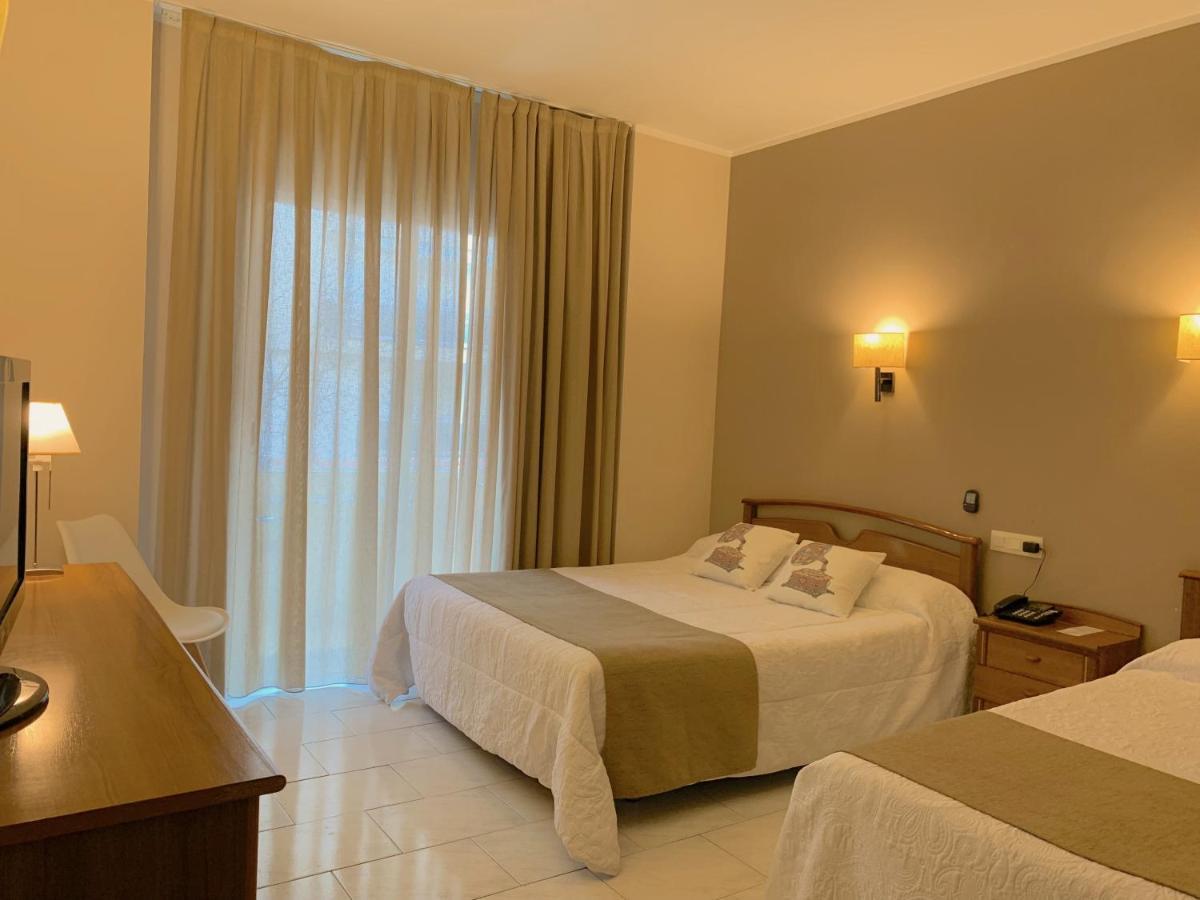 Hotel Restaurant Llansola Sant Carlos de la Ràpita Zewnętrze zdjęcie