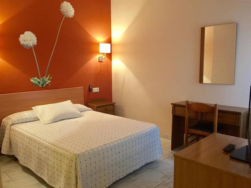Hotel Restaurant Llansola Sant Carlos de la Ràpita Zewnętrze zdjęcie