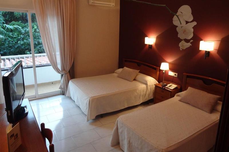 Hotel Restaurant Llansola Sant Carlos de la Ràpita Zewnętrze zdjęcie