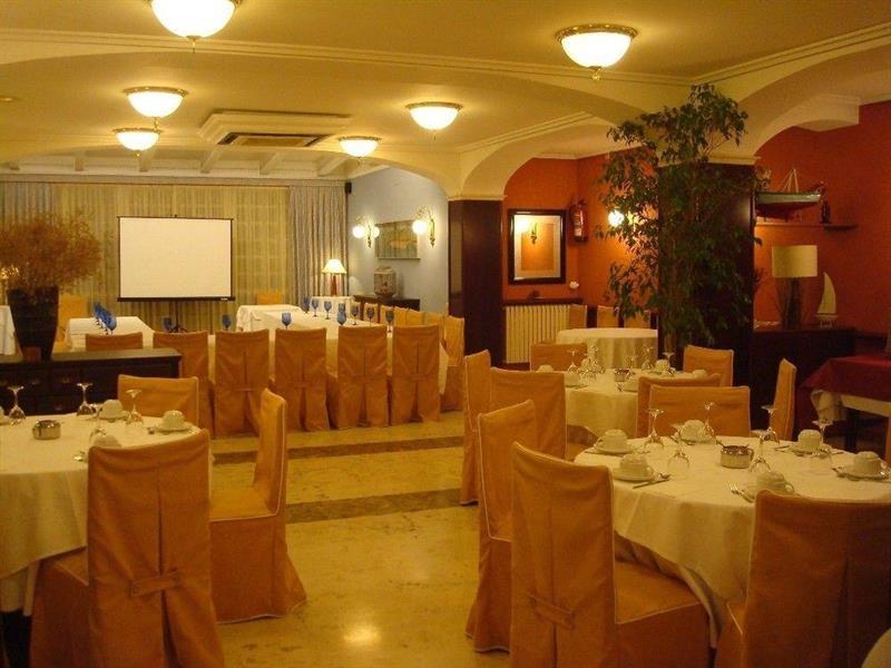 Hotel Restaurant Llansola Sant Carlos de la Ràpita Zewnętrze zdjęcie